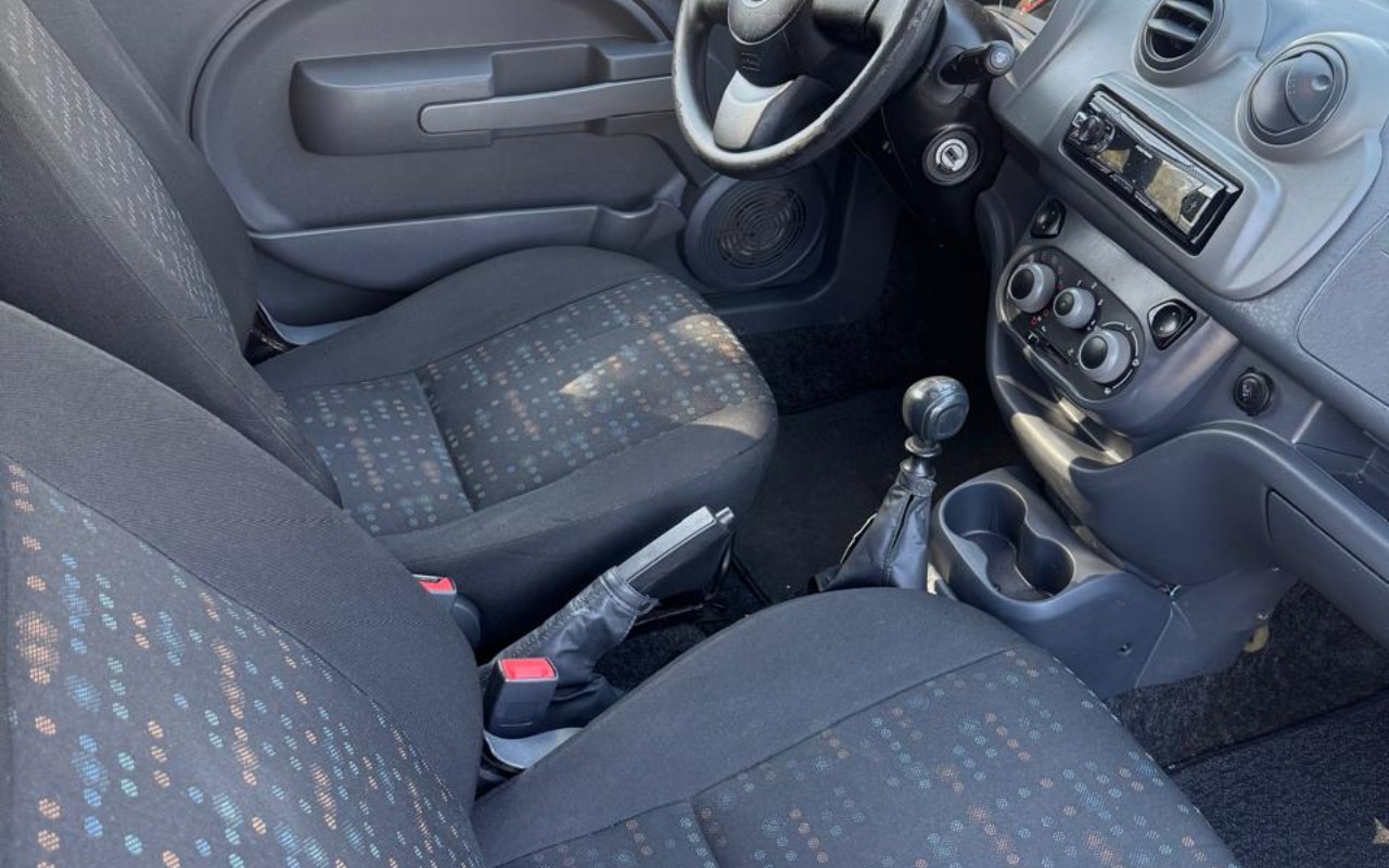 imagem-https://www.socarrao.com.br/sc-vehicle-images-prod/4413822/1792606625041-V2hhdHNBcHAgSW1hZ2UgMjAyNi0xMC0yMCBhdCAxNC4yMi4wNiAoOCkuanBlZw.jpeg