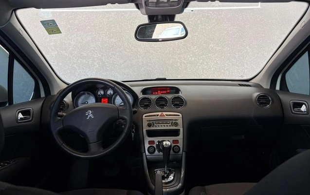 imagem-https://www.socarrao.com.br/sc-vehicle-images-prod/4413836/1792606729850-8560062_7_B_2e4d7faae2.jpeg