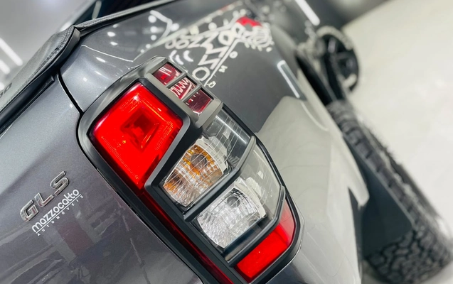 imagem-https://www.socarrao.com.br/sc-vehicle-images-prod/4413837/1792606732958-003_92ff22872dfc6fe7da00d2d4eccf762f.jpg
