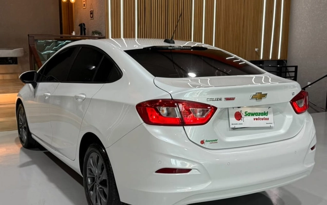 imagem-https://www.socarrao.com.br/sc-vehicle-images-prod/4413853/1792606816593-vehicle_image_1792606765_a41bbcc093f1feaf1b06e39ad2f4f0eb.jpeg