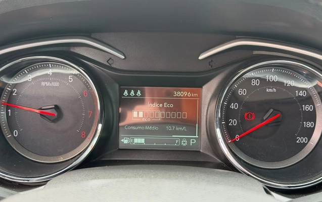 imagem-https://www.socarrao.com.br/sc-vehicle-images-prod/4413867/1792606879688-V2hhdHNBcHAgSW1hZ2UgMjAyNi0xMC0yMSBhdCAxNS4wMC4xMSAoMSkuanBlZw.jpeg