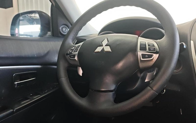 imagem-https://www.socarrao.com.br/sc-vehicle-images-prod/4413872/1792678767319-8582926_22_B_2be49948f1.jpeg