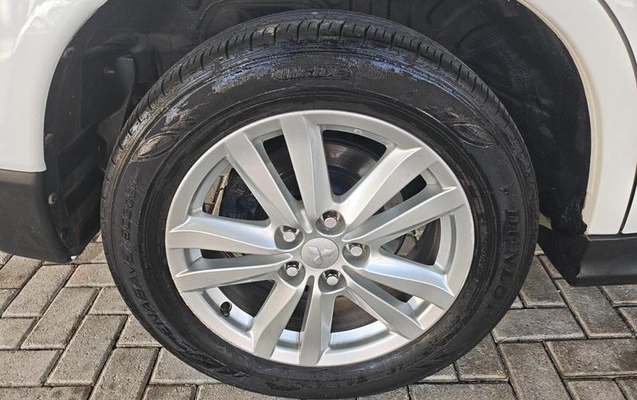 imagem-https://www.socarrao.com.br/sc-vehicle-images-prod/4413872/1792678767330-8582926_10_B_8cda93dcbd.jpeg