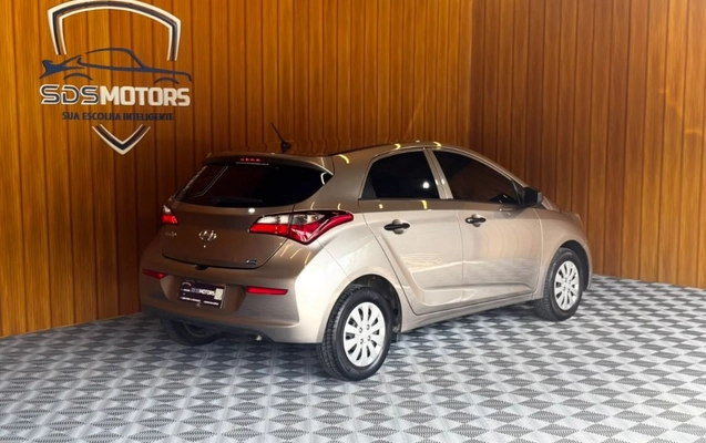 imagem-https://www.socarrao.com.br/sc-vehicle-images-prod/4413946/1792607003123-gb-f2719df.jpeg