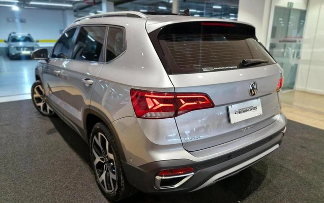 imagem-https://www.socarrao.com.br/sc-vehicle-images-prod/4413955/1792607150870-8592677_2_B_f6ba0d0cfe.jpeg