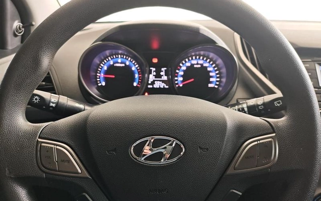 imagem-https://www.socarrao.com.br/sc-vehicle-images-prod/4414017/1792681303610-8576188_13_B_18304ddd08.jpeg