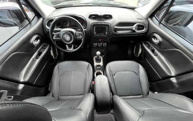 imagem-https://www.socarrao.com.br/sc-vehicle-images-prod/4414030/1792607523897-8584143_28_B_d81490aa83.jpeg