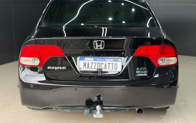 imagem-https://www.socarrao.com.br/sc-vehicle-images-prod/4414112/1792607643336-003_5e6d547476cf3e4fca3be2678f8a3174.jpg