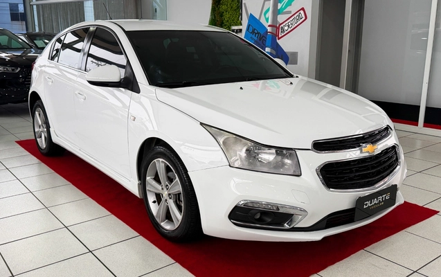 imagem-https://www.socarrao.com.br/sc-vehicle-images-prod/4414157/1792607685550-MDAxLkpQRy5qcGc.jpg