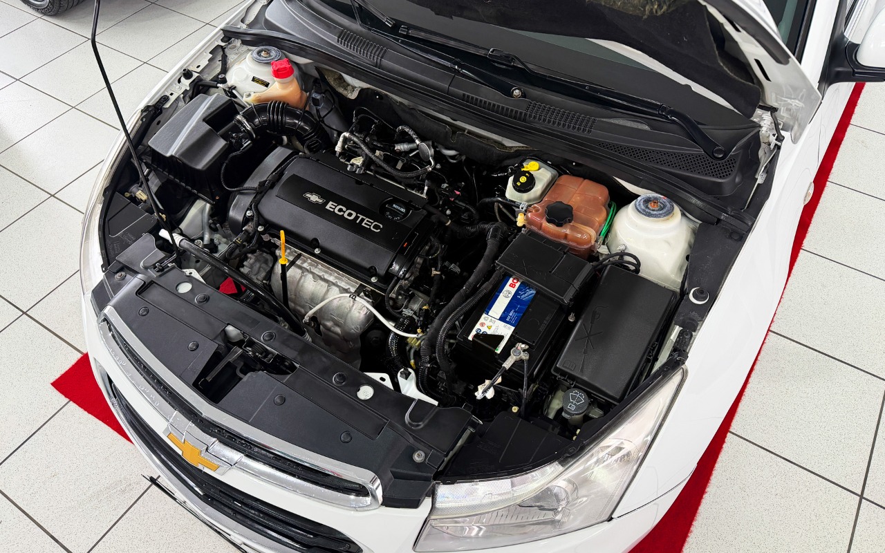 imagem-https://www.socarrao.com.br/sc-vehicle-images-prod/4414157/1792607685778-MDAzLkpQRy5qcGc.jpg