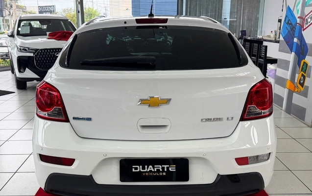 imagem-https://www.socarrao.com.br/sc-vehicle-images-prod/4414157/1792607686119-MDA2LkpQRy5qcGc.jpg