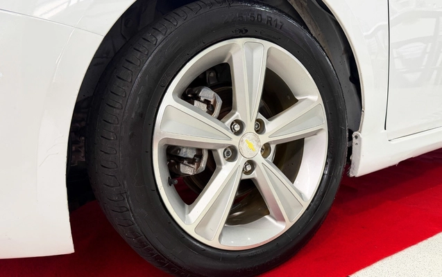 imagem-https://www.socarrao.com.br/sc-vehicle-images-prod/4414157/1792607686360-MDA5LkpQRy5qcGc.jpg