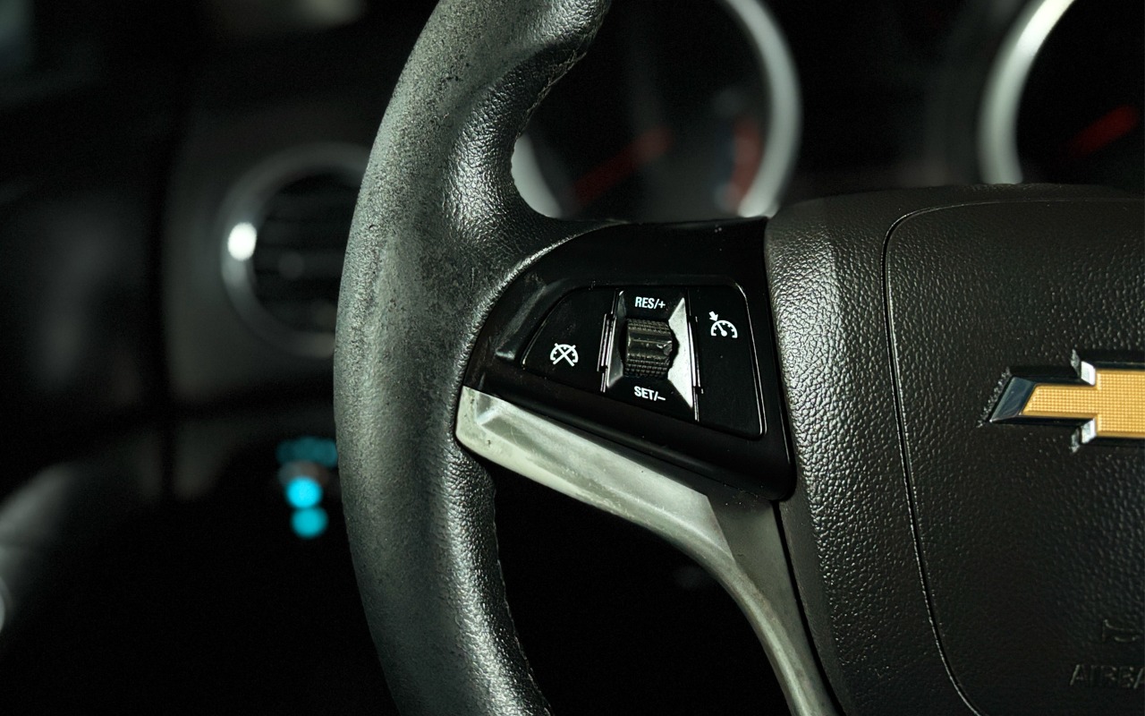 imagem-https://www.socarrao.com.br/sc-vehicle-images-prod/4414157/1792607686828-MDExLkpQRy5qcGc.jpg
