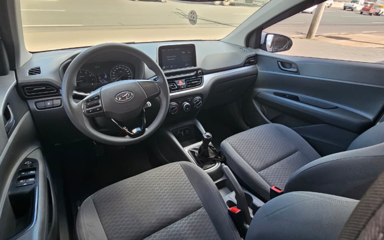 imagem-https://www.socarrao.com.br/sc-vehicle-images-prod/4414211/1792607899576-NDQxM2NiNzQtZDJlYi00MTM4LTk1M2ItNDcwMWU0NjE5MmE1LmpwZw.jpg