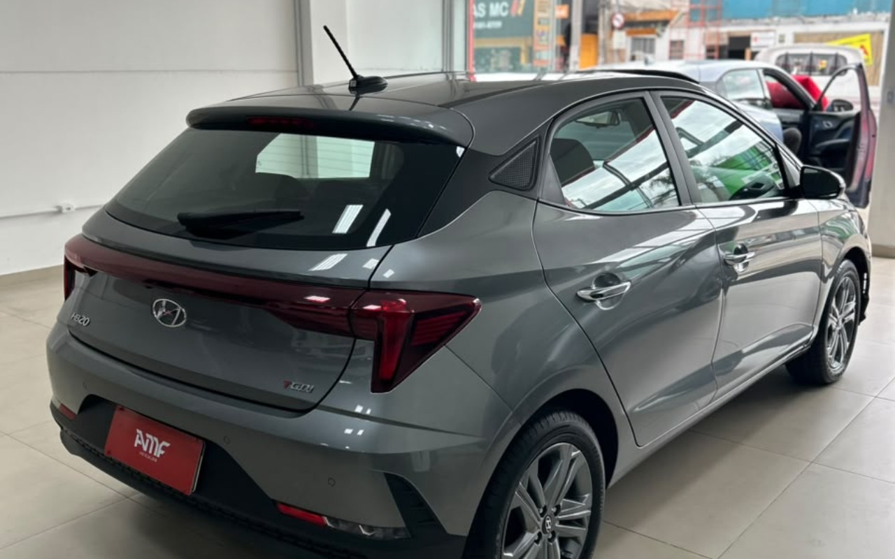 imagem-https://www.socarrao.com.br/sc-vehicle-images-prod/4414213/1792607945342-V2hhdHNBcHAgSW1hZ2UgMjAyNi0xMC0yMSBhdCAxMy4zMy4xNiAoMSkuanBlZw.jpeg