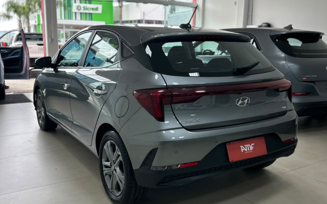 imagem-https://www.socarrao.com.br/sc-vehicle-images-prod/4414213/1792607945804-V2hhdHNBcHAgSW1hZ2UgMjAyNi0xMC0yMSBhdCAxMy4zMy4xNy5qcGVn.jpeg