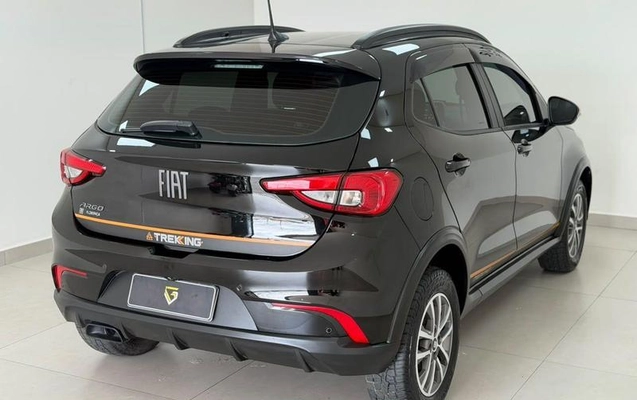 imagem-https://www.socarrao.com.br/sc-vehicle-images-prod/4414226/1792765491591-8592883_18_B_e128342a34.jpeg