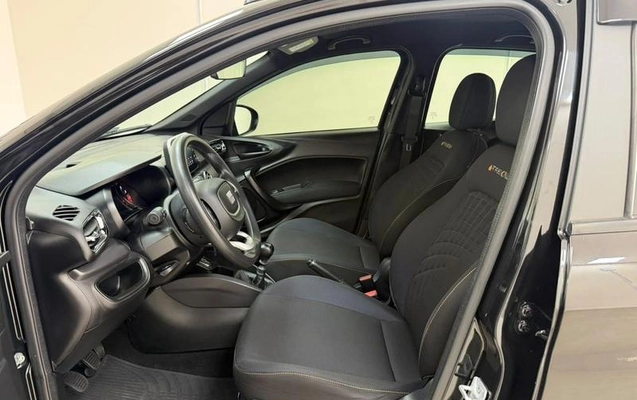 imagem-https://www.socarrao.com.br/sc-vehicle-images-prod/4414226/1792765491592-8592883_20_B_1922a62b9d.jpeg
