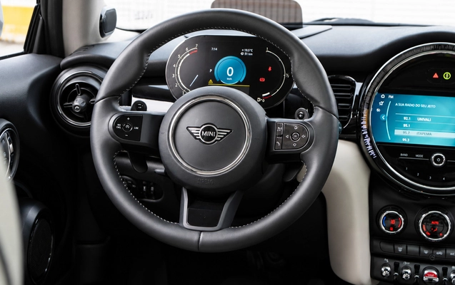 imagem-https://www.socarrao.com.br/sc-vehicle-images-prod/4414265/1792608293175-314f62665cd145fc91c11f8ae81922cd_1792606421667.jpg