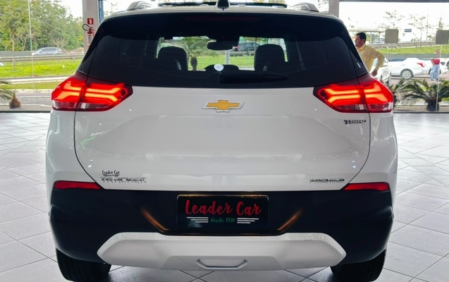 imagem-https://www.socarrao.com.br/sc-vehicle-images-prod/4414318/1792608618995-15_035002.jpg