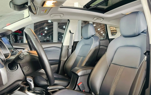 imagem-https://www.socarrao.com.br/sc-vehicle-images-prod/4414318/1792608618996-11_035002.jpg