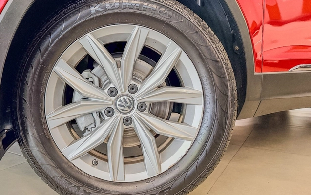 imagem-https://www.socarrao.com.br/sc-vehicle-images-prod/4414328/1792608651619-1_034628.jpg