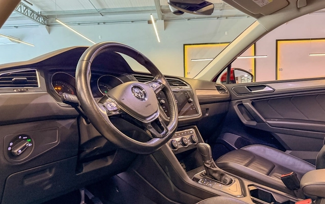 imagem-https://www.socarrao.com.br/sc-vehicle-images-prod/4414328/1792608651621-1_034832.jpg