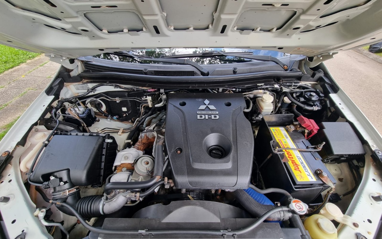 imagem-https://www.socarrao.com.br/sc-vehicle-images-prod/4414369/1792609969092-V2hhdHNBcHAgSW1hZ2UgMjAyNi0xMC0yMSBhdCAxMS41OC40MCAoMikuanBlZw.jpeg
