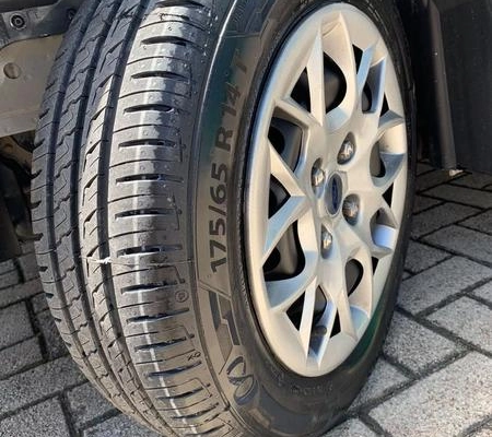 imagem-https://www.socarrao.com.br/sc-vehicle-images-prod/4414372/1792614025121-8593075_8_B_c8934bccf3.jpeg