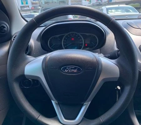 imagem-https://www.socarrao.com.br/sc-vehicle-images-prod/4414372/1792614025129-8593075_3_B_791297cab6.jpeg