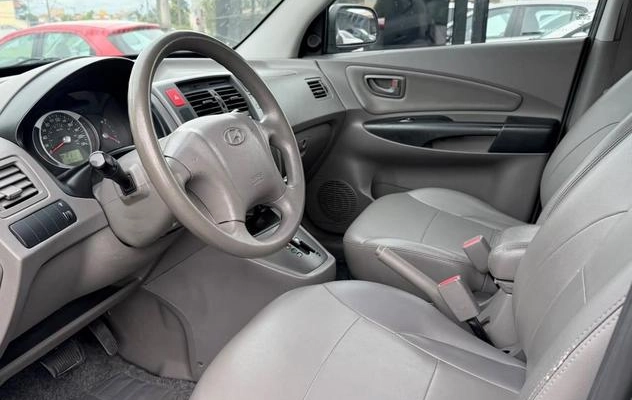 imagem-https://www.socarrao.com.br/sc-vehicle-images-prod/4414384/1792679703464-8590138_10_B_84c5df93af.jpeg