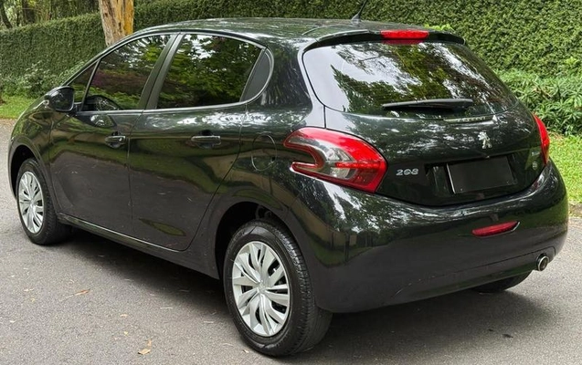 imagem-https://www.socarrao.com.br/sc-vehicle-images-prod/4414391/1792609111855-8455251_11_B_d71b2ff94b.jpeg