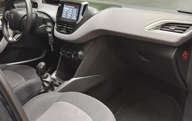 imagem-https://www.socarrao.com.br/sc-vehicle-images-prod/4414391/1792609111863-8455251_6_B_43bd518244.jpeg