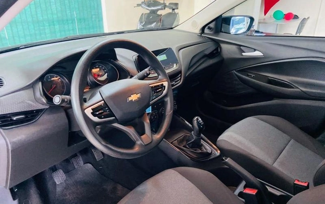 imagem-https://www.socarrao.com.br/sc-vehicle-images-prod/4414392/1792769183097-8482272_5_B_7c305563ae.jpeg