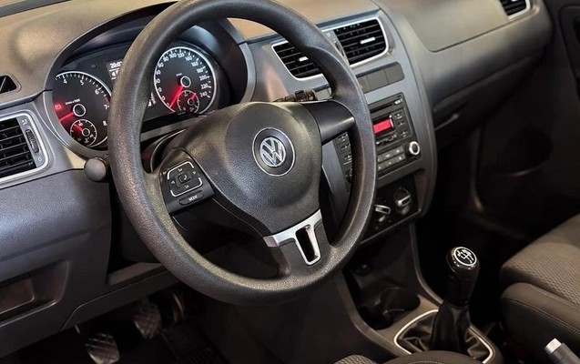 imagem-https://www.socarrao.com.br/sc-vehicle-images-prod/4414434/1792609258450-8563425_8_B_fae386270d.jpeg