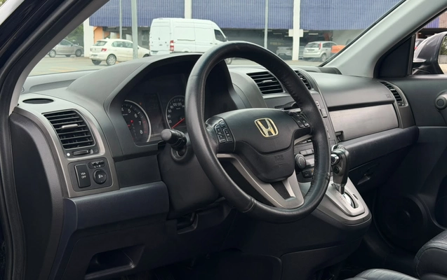 imagem-https://www.socarrao.com.br/sc-vehicle-images-prod/4414440/1792609283279-003_566557863983ccbd9584c052ba5743ec.jpg