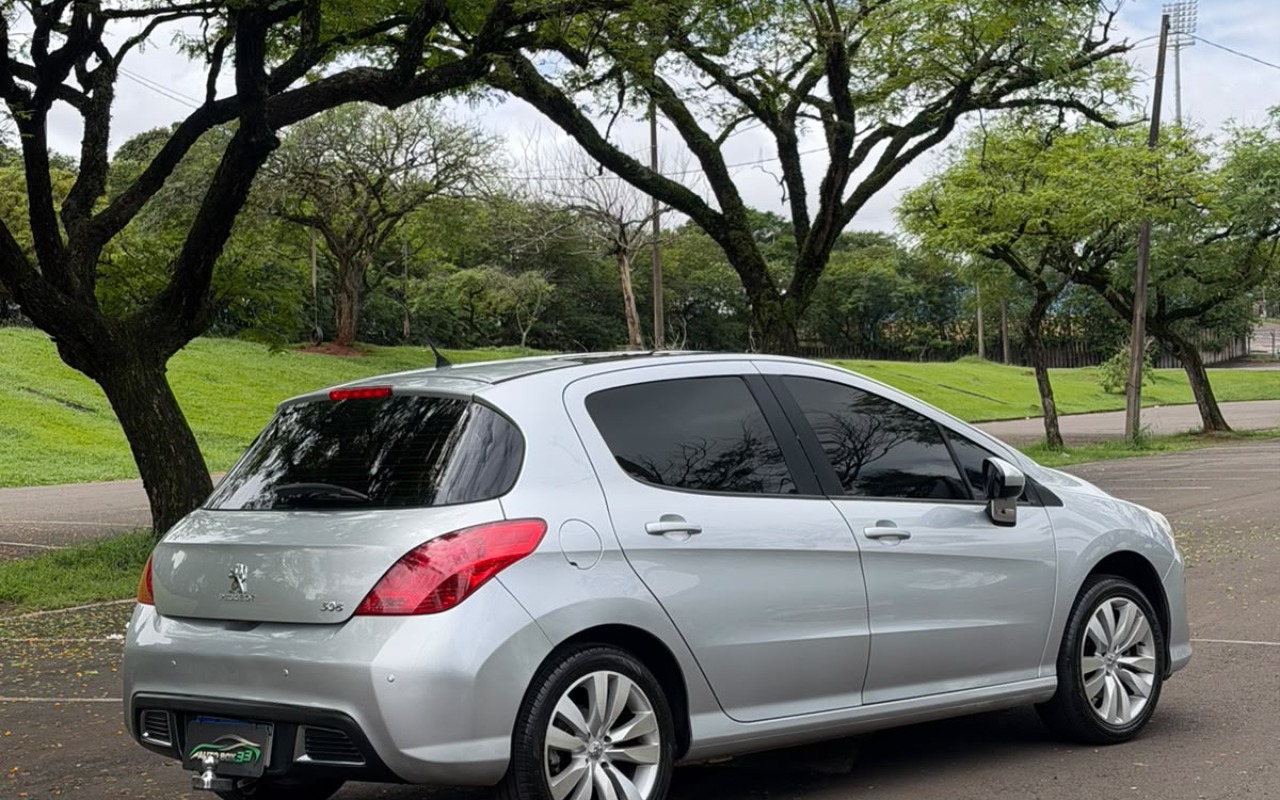 imagem-https://www.socarrao.com.br/sc-vehicle-images-prod/4414502/1792609464425-V2hhdHNBcHAgSW1hZ2UgMjAyNi0xMC0yMCBhdCAxNC4zMC4wMy5qcGVn.jpeg