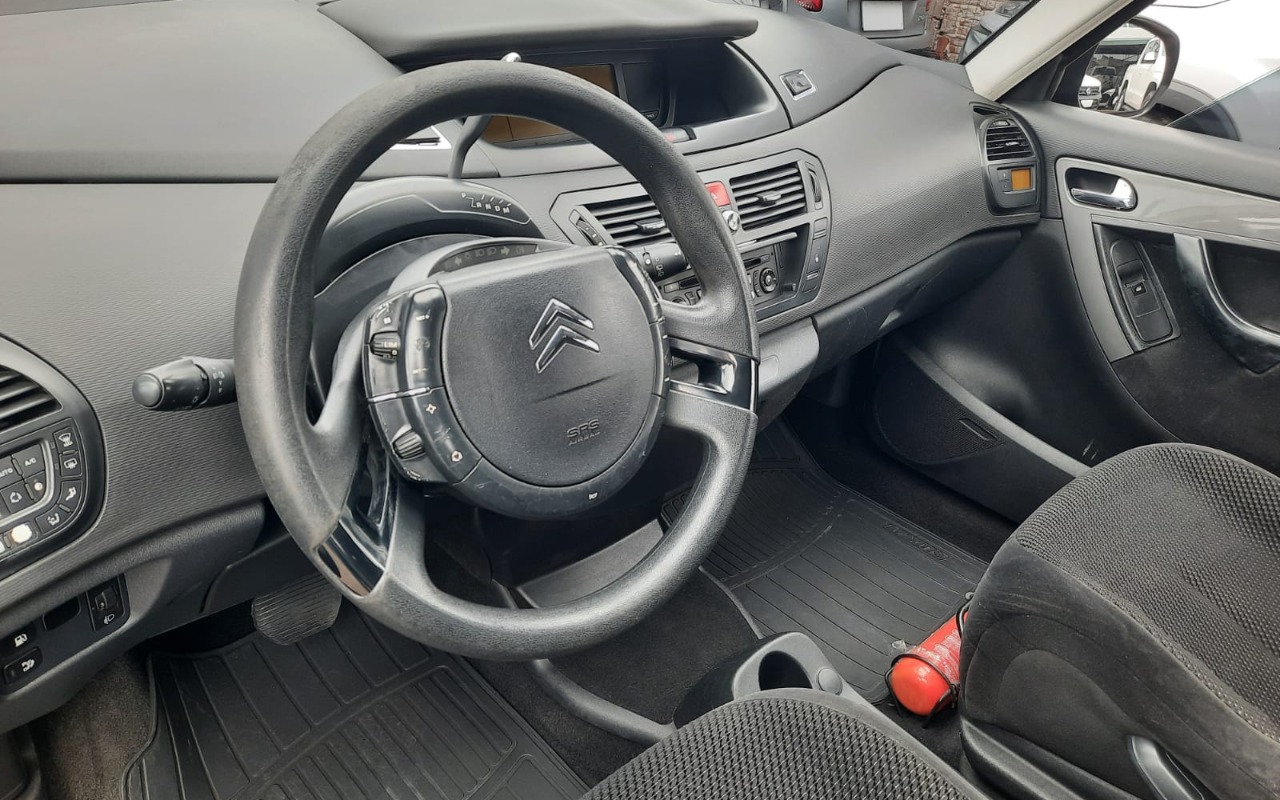 imagem-https://www.socarrao.com.br/sc-vehicle-images-prod/4414532/1792609547298-V2hhdHNBcHAgSW1hZ2UgMjAyNi0xMC0yMSBhdCAxNC4yNC4zOCAoMSkuanBlZw.jpeg