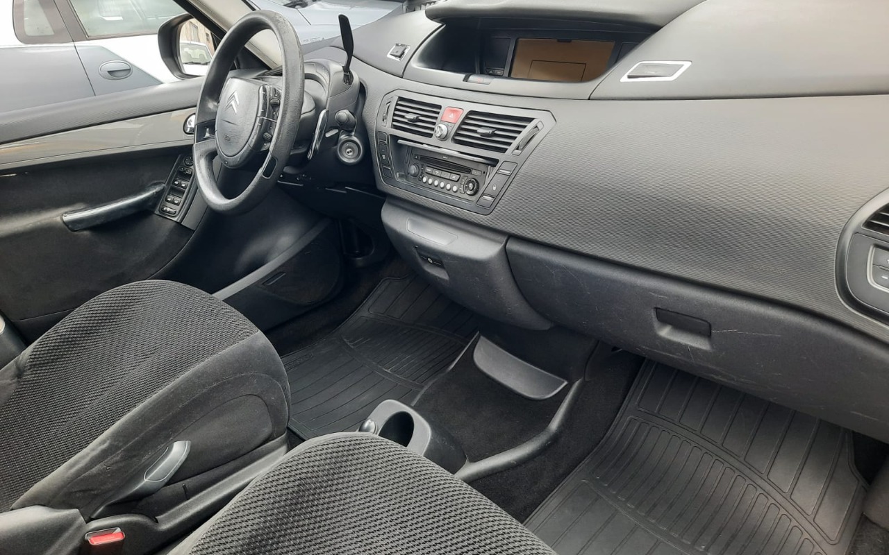 imagem-https://www.socarrao.com.br/sc-vehicle-images-prod/4414532/1792609547909-V2hhdHNBcHAgSW1hZ2UgMjAyNi0xMC0yMSBhdCAxNC4yNC40MCAoMSkuanBlZw.jpeg