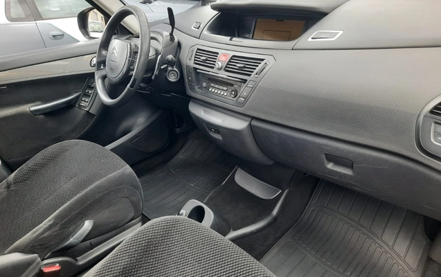 imagem-https://www.socarrao.com.br/sc-vehicle-images-prod/4414532/1792609547909-V2hhdHNBcHAgSW1hZ2UgMjAyNi0xMC0yMSBhdCAxNC4yNC40MCAoMSkuanBlZw.jpeg
