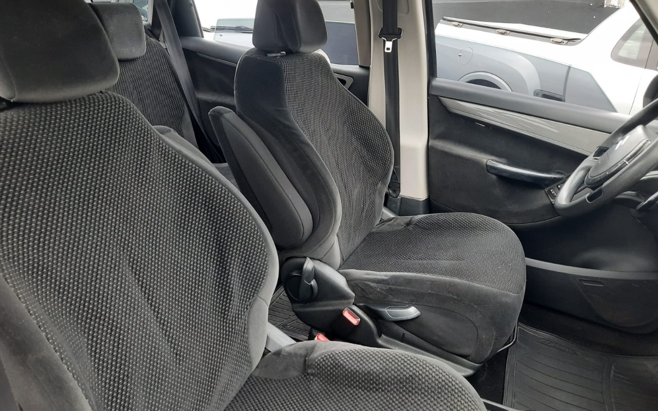 imagem-https://www.socarrao.com.br/sc-vehicle-images-prod/4414532/1792609547996-V2hhdHNBcHAgSW1hZ2UgMjAyNi0xMC0yMSBhdCAxNC4yNC40MCAoMikuanBlZw.jpeg