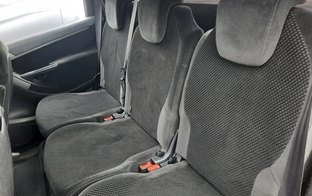 imagem-https://www.socarrao.com.br/sc-vehicle-images-prod/4414532/1792609548127-V2hhdHNBcHAgSW1hZ2UgMjAyNi0xMC0yMSBhdCAxNC4yNC40MC5qcGVn.jpeg