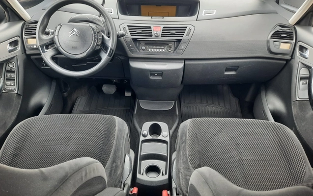 imagem-https://www.socarrao.com.br/sc-vehicle-images-prod/4414532/1792609548329-V2hhdHNBcHAgSW1hZ2UgMjAyNi0xMC0yMSBhdCAxNC4yNC40MSAoMSkuanBlZw.jpeg