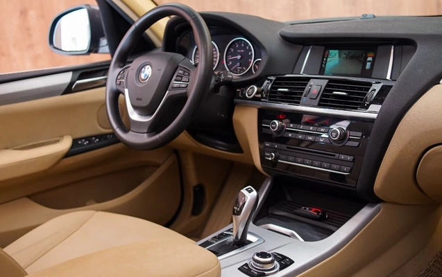 imagem-https://www.socarrao.com.br/sc-vehicle-images-prod/4414619/1792610203425-gb-3003e2b.jpg