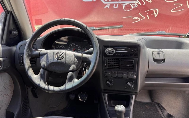 imagem-https://www.socarrao.com.br/sc-vehicle-images-prod/4414627/1792610360966-8573912_8_B_fb1ec7455a.jpeg