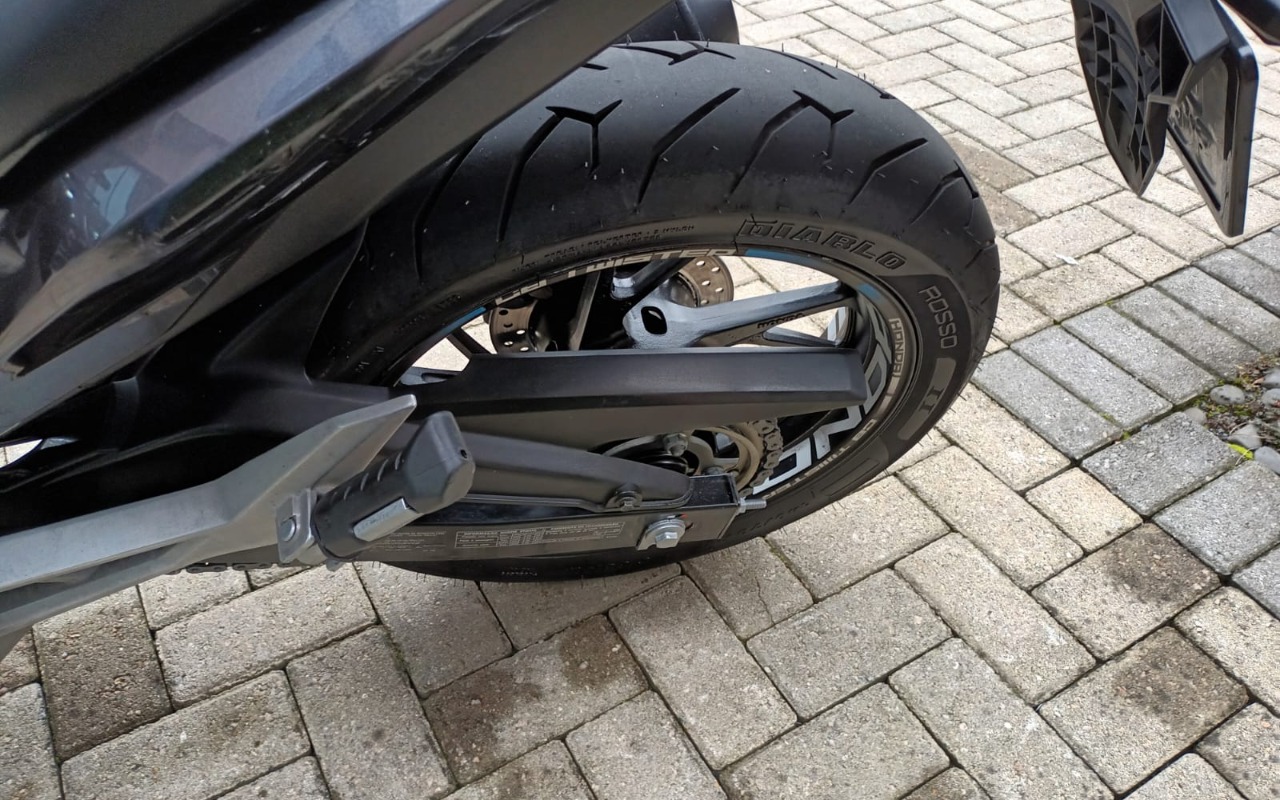 imagem-https://www.socarrao.com.br/sc-vehicle-images-prod/4414635/1792670857277-V2hhdHNBcHAgSW1hZ2UgMjAyNi0xMC0yMiBhdCAwOC40Ni4zMS5qcGVn.jpeg