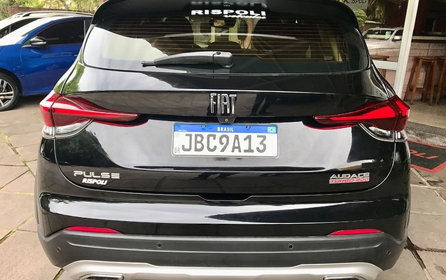 imagem-https://www.socarrao.com.br/sc-vehicle-images-prod/4414661/1792695240695-k8hb8Nx2sSXS7T5uVhxx1dG19psSRZj4.jpg