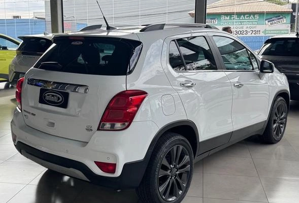 imagem-https://www.socarrao.com.br/sc-vehicle-images-prod/4414669/1792610721188-8578607_3_B_b2f6fea5f5.jpeg