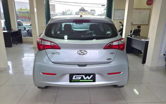 imagem-https://www.socarrao.com.br/sc-vehicle-images-prod/4414670/1792687963844-8577582_16_B_387e179faa.jpeg