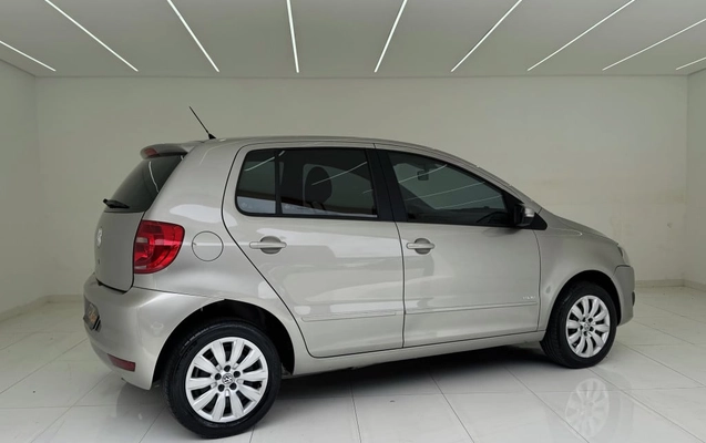 imagem-https://www.socarrao.com.br/sc-vehicle-images-prod/4414671/1792610763623-vehicle_image_1792610113_0bf09447e2fe064320617c56a055c540.jpeg